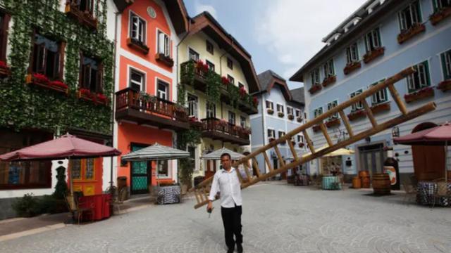 7 Tempat Terkenal Dunia dan Tiruannya di China, Mirip Enggak?