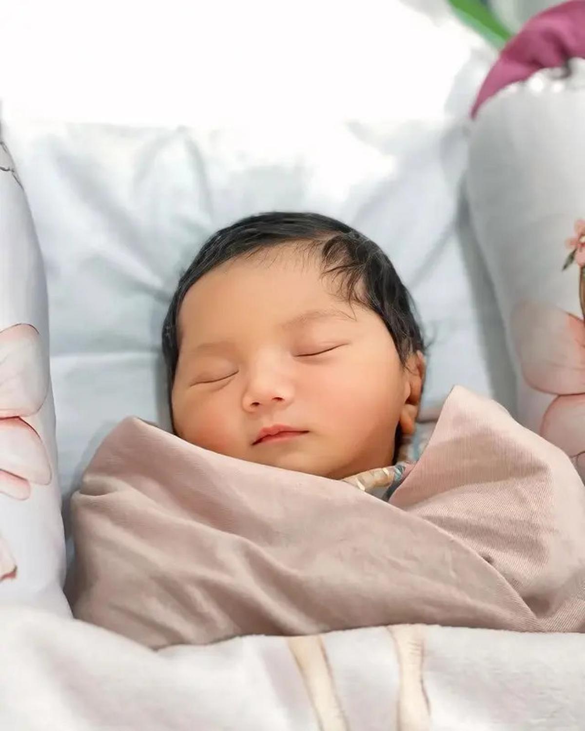 Alasan Kiky Saputri Harus Melahirkan Secara Cesar, Terkait Kondisi Bayi Di Dalam Kandungan