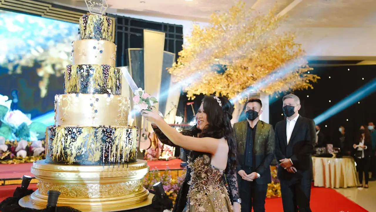 Wulan Laura