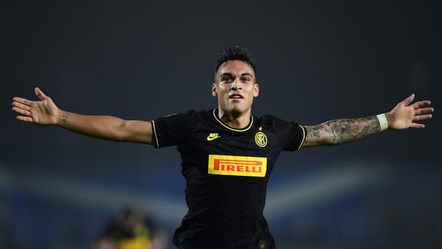 10 Penyerang termahal di dunia