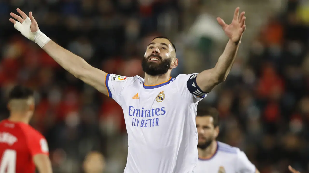 Foto: 5 Pesepak Bola Prancis yang Menjadi Top Skor Bersama Klub dan Timnas, Thierry Henry Dikudeta Karim Benzema