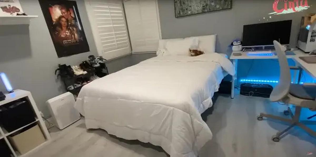 8 Potret Kamar Tidur Cinta Kuya di Amerika, Minimalis dengan Nuansa Warna Putih