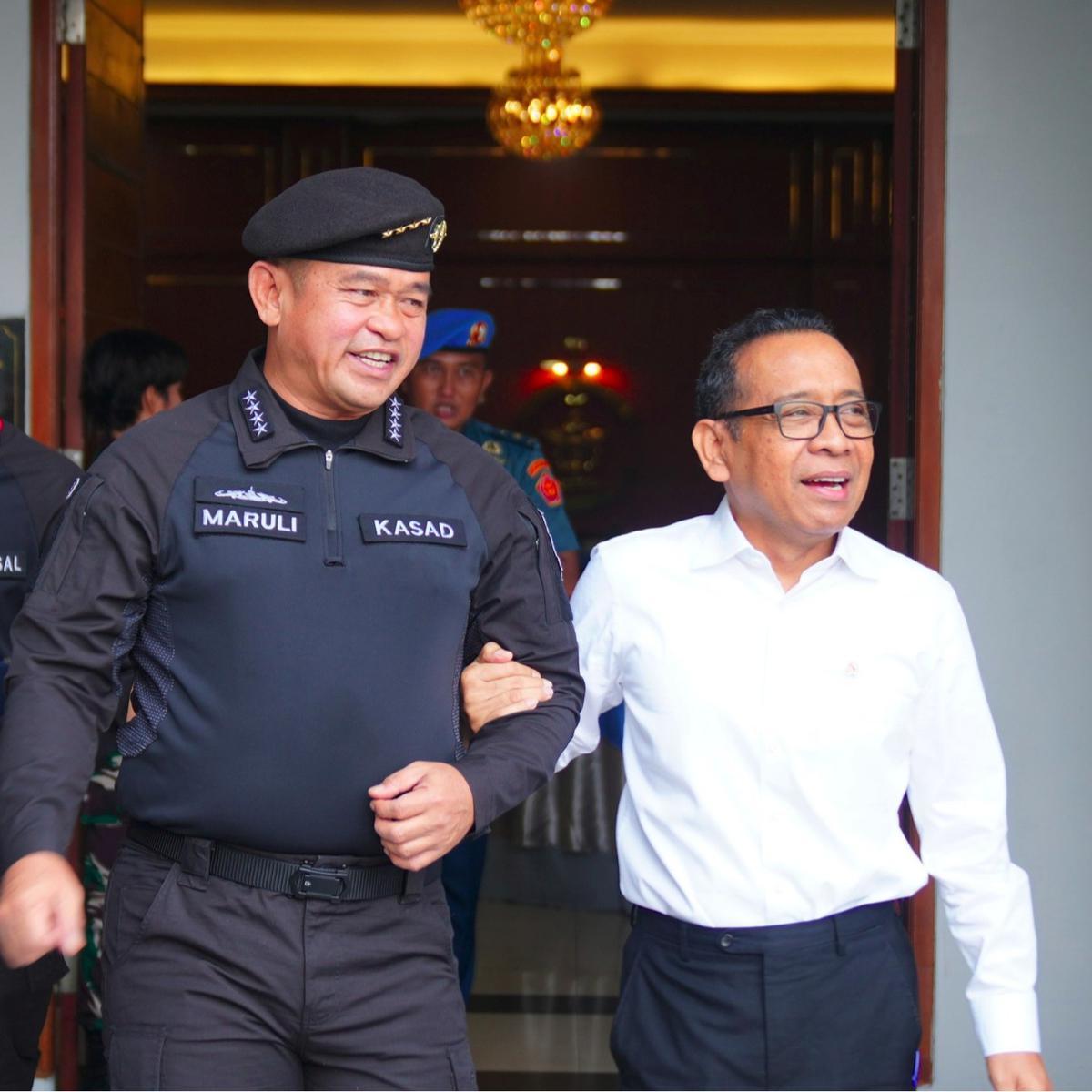 Momen Kasad dan Mensesneg