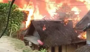 Cerita Nenek Uwar Lolos Kebakaran usai Lompat dari Rumah Panggung