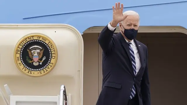Joe Biden tiba di Inggris untuk menghadiri KTT G7, dan menjadi perjalanan luar negeri pertamanya sejak menjabat sebagai presiden AS.