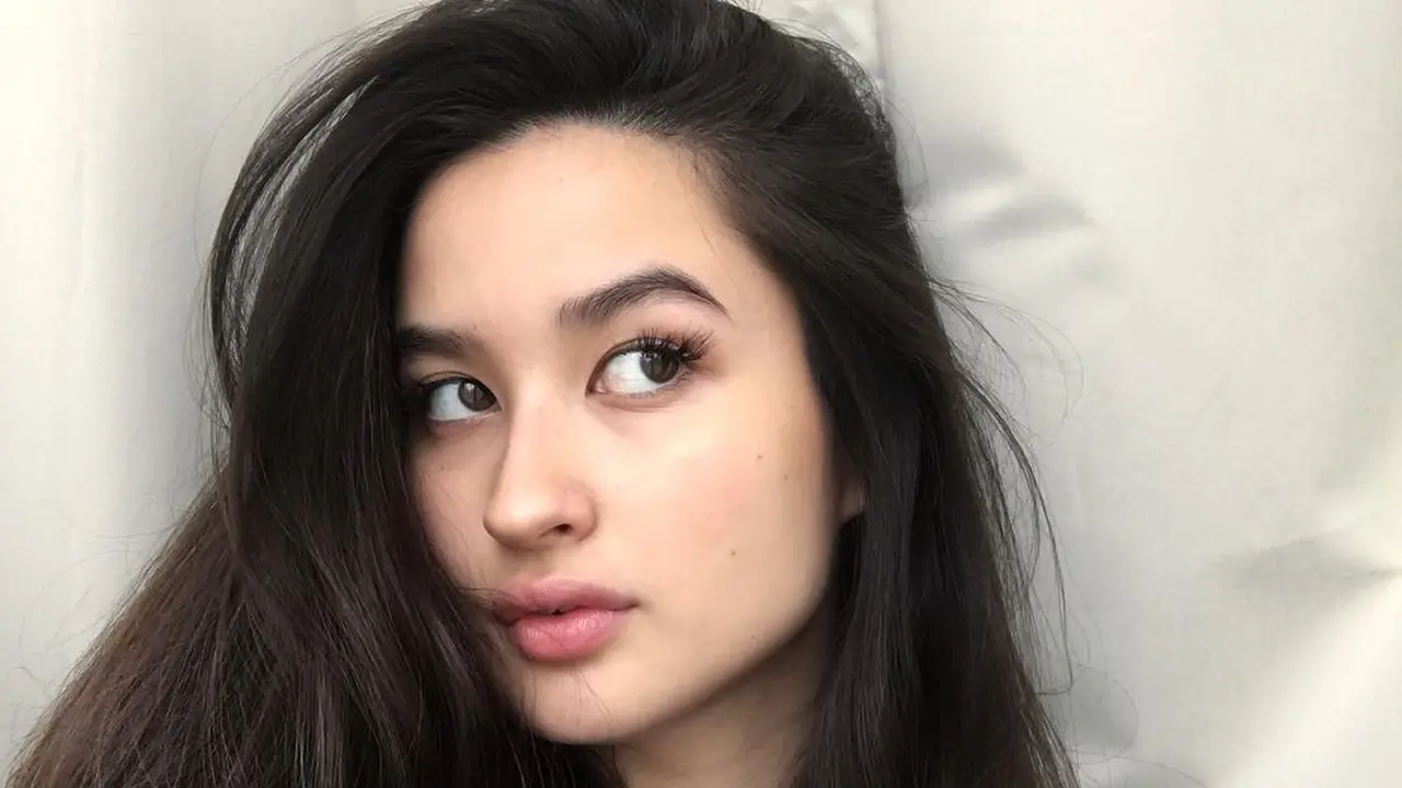 [Bintang] Stephanie Poetri