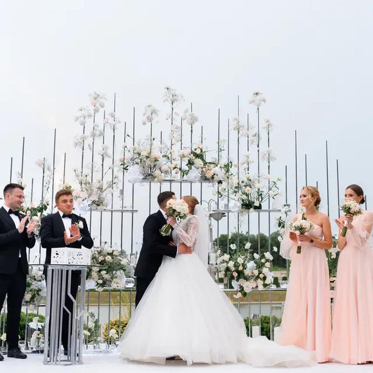 Lebih dari Sekadar Pendamping, Ini 7 Tugas Bridesmaid dan Groomsmen