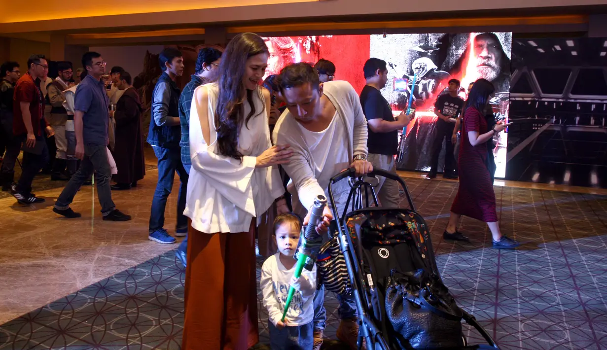 Ringgo Agus Rahman dan Sabai Morshek