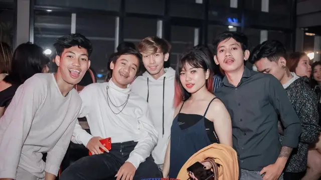 Masih Ingat Bowo Alpenliebe TikTok? Ini 6 Potret Terbarunya yang Makin Kece