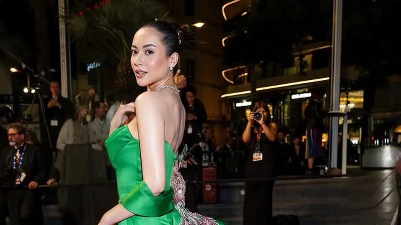 Elvira Devinamira (Foto: Instagram @elviraelph)