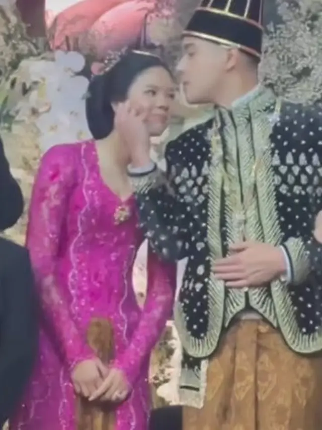 Viral Potret Al Ghazali Cium Kening Safeea di Pelaminan Ngunduh Mantu, Jadi Bukti Sang Kakak Sangat Sayang Adiknya