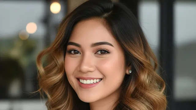 Model Rambut Wanita Curly Natural Tren 2026