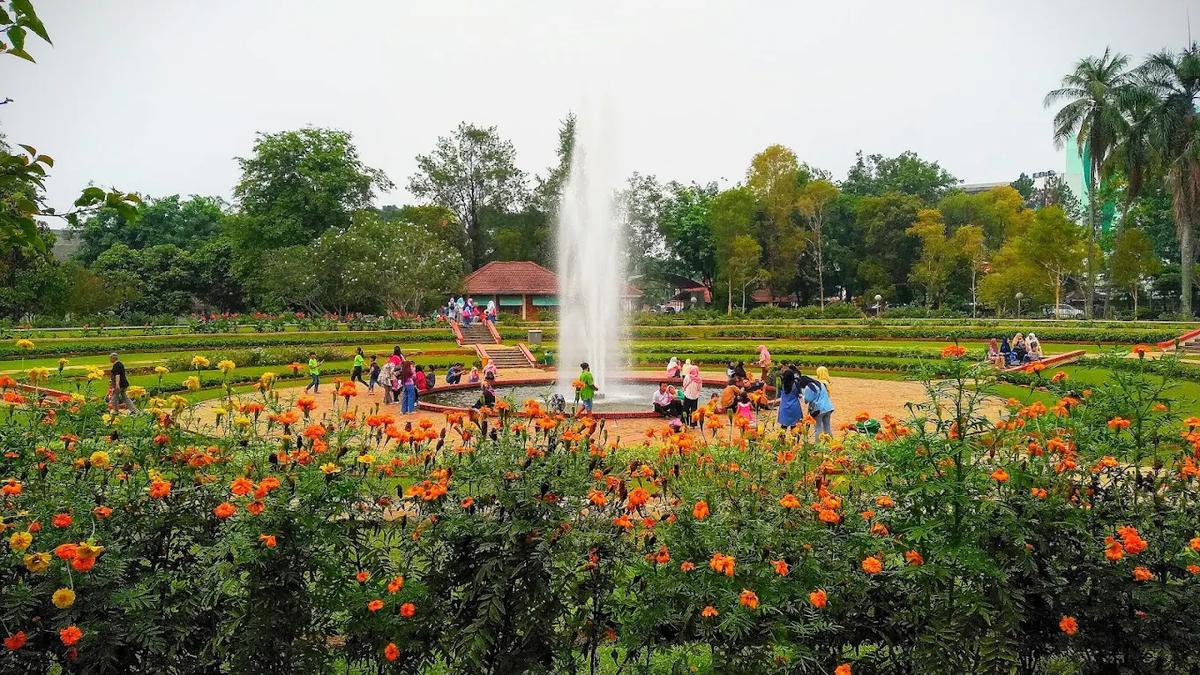 6 Destinasi Wisata Cibubur yang Wajib Dikunjungi saat Akhir Pekan