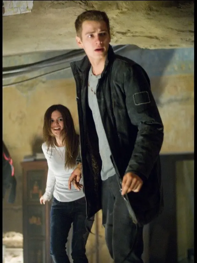 Adegan film Jumper tayang hari ini Bioskop Trans TV (Foto: Regency Entertainment via imdb.com)