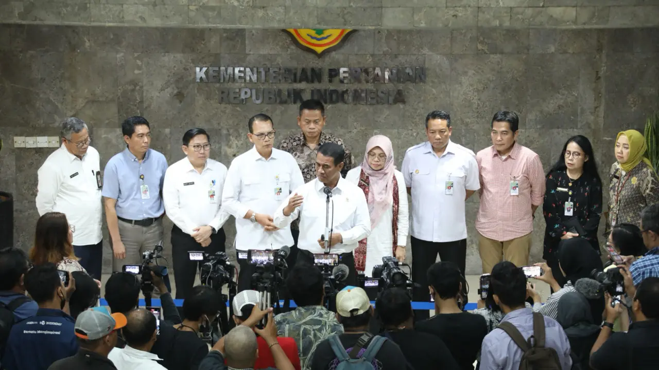 Mentan Amran Tindak Tegas 27 Perusahaan Pupuk yang Bisa Rugikan Petani Rp3,23 Triliun