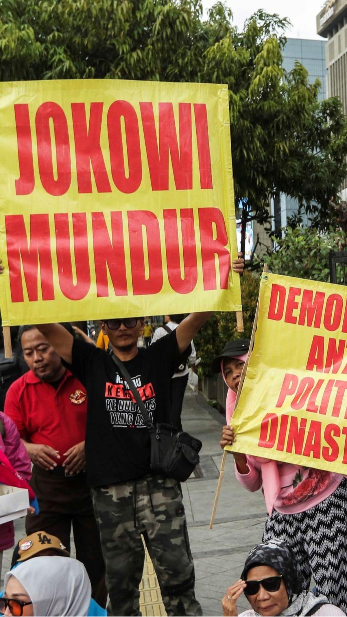 Aliansi Rakyat Menggugat saat melakukan aksi unjuk rasa di seberang Gedung Bawaslu.<br>(Foto Liputan6.com / Angga Yuniar)<br>