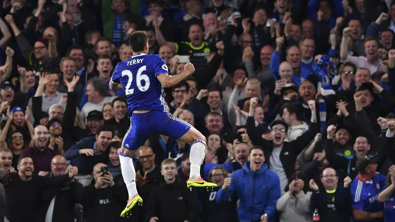 Bungkam Watford, Chelsea Sempurnakan Pesta Juara