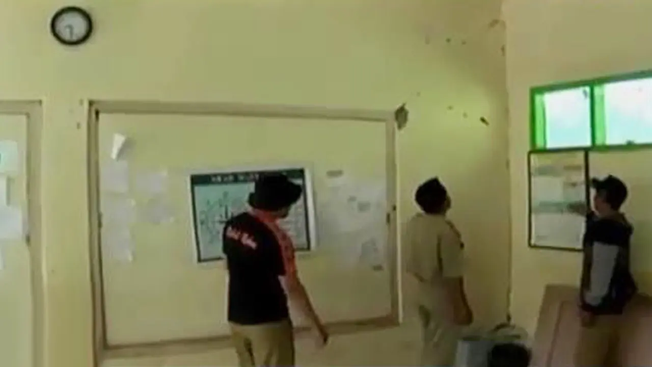 Pasca-Gempa di Tasik