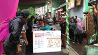 Warga Antuasias Coblos Ulang Pilkada DKI di TPS 01 Utan Panjang
