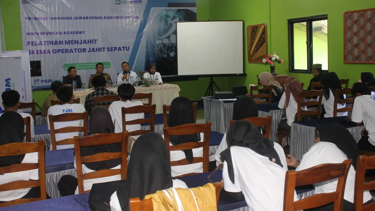 Permodalan Nasional Madani (PNM) dan Ruang Amal Indonesia berkolaborasi dalam program Amal Vokasi, bertajuk Madani Vokasi Academy (Istimewa)