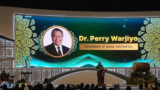 Gubernur BI, Perry Warjiyo di acara Indonesia Sharia Economic Festival (ISEF) 2019, di JCC Senayan, Jakarta, Rabu (13/11/2019).