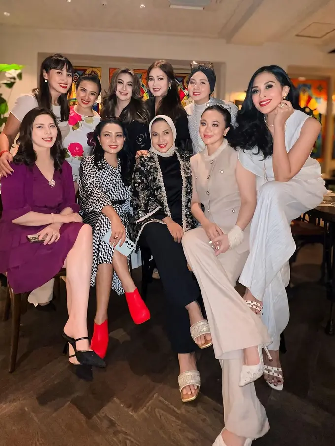 Ada Diana Pungky hingga Cut Keke, Ini Potret Arisan Imud para Aktris Senior yang Masih Bersinar hingga Sekarang