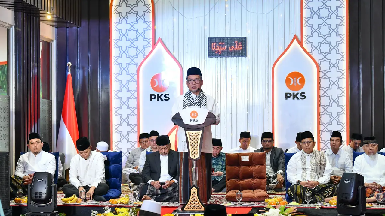 DPP Partai Keadilan Sejahtera (PKS) menggelar Peringatan Maulid Nabi Muhammad SAW 1448 H dengan tema “Meneladani Akhlak Rasulullah SAW Inspirasi Membangun Negeri” di Kantor DPTP PKS, Jakarta, Sabtu (12/9/2026) (Istimewa)