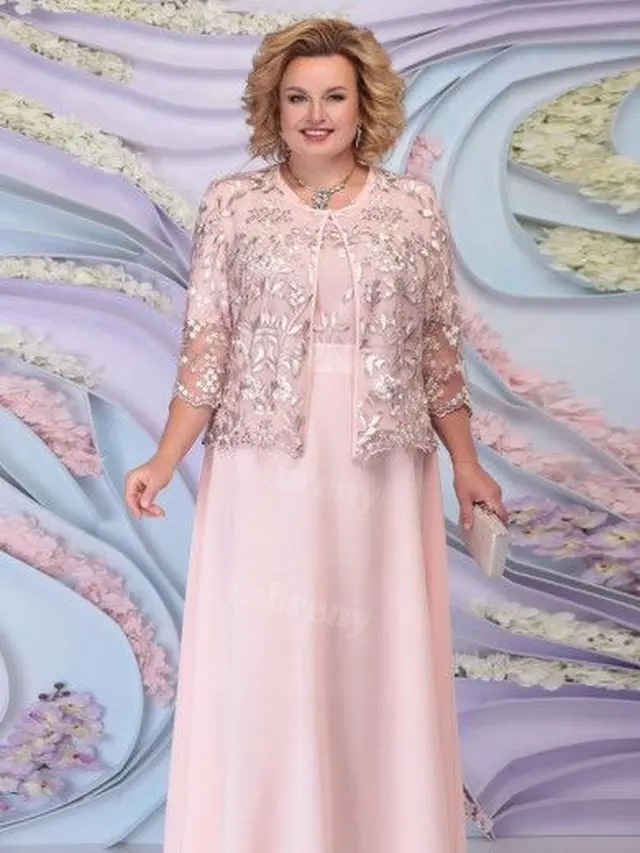 Kebaya dengan Tambahan Outer untuk Menyamarkan Lengan Besar
