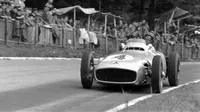 23-2-1958: Penculikan Bintang Pebalap F1 di Kuba