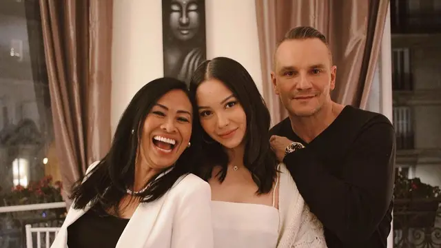 Berdarah Prancis, Ini 6 Potret Kebersamaan Alyssa Daguise dan Ayahnya