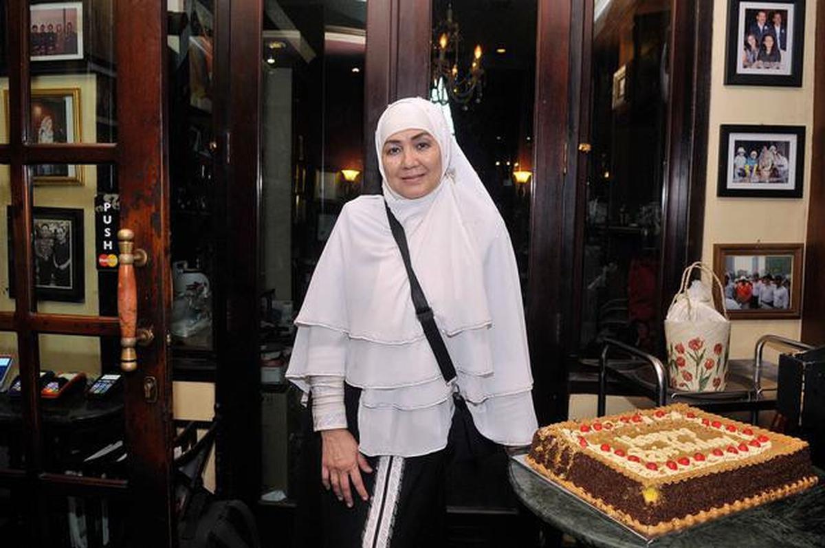 13 Artis yang Hamil di Usia 40 Tahun Lebih, Terbaru Annisa Pohan