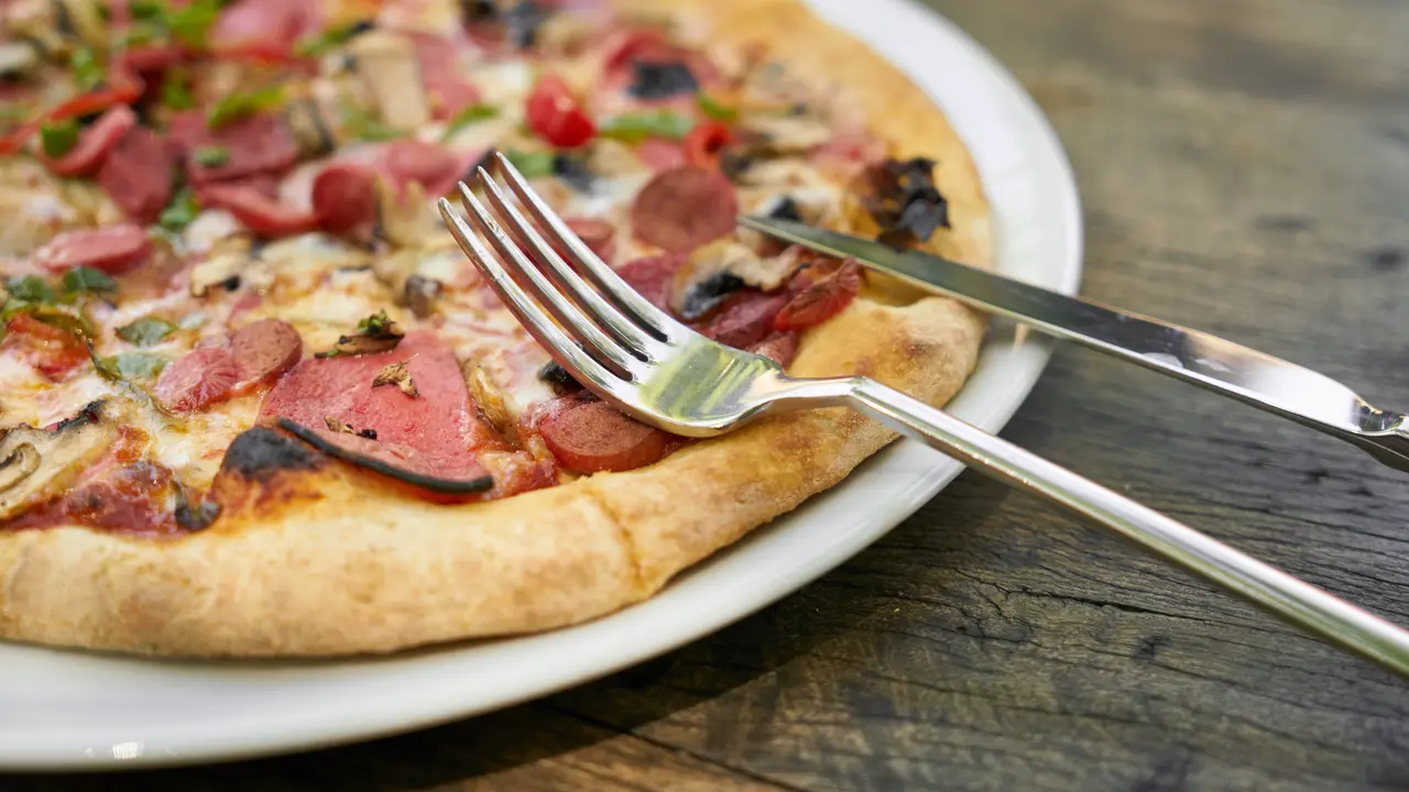 kepribadian berdasarkan cara makan pizza