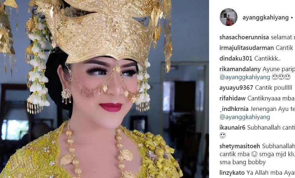 Kahiyang Ayu tampil dengan makeup yang sedikit berbeda untuk sebuah acara di Bogor. (Instagram/ayanggkahiyang)