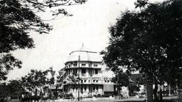 Hotel Splendid Inn dekat Tugu di Kota Malang yang masih sangat asri. (Source: jelajahmalangku.blogspot.com)