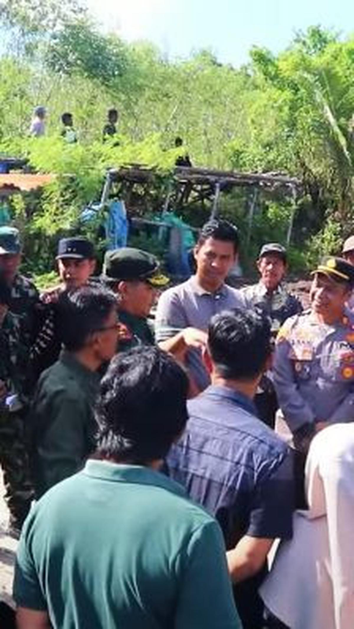 Mayjen Kunto Beri Mesin Canggih untuk Warga Pinrang