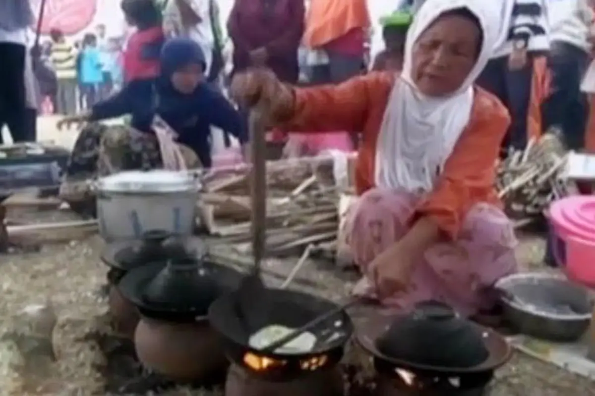 Segmen 3: Festival Kue Serabi hingga Jembatan Gantung Kaca