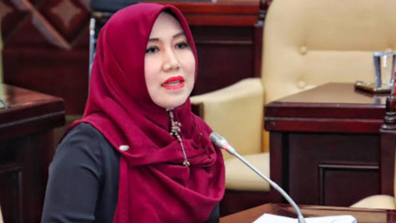 DPR dan DPD Soroti Dampak Kebijakan Cukai Rokok terhadap Stabilitas Ketenagakerjaan di Industri Tembakau