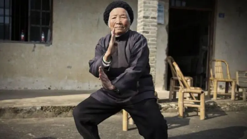 Nenek Kung Fu (0)