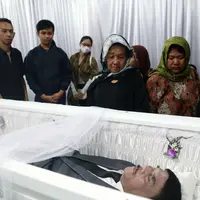 Wafat Bartje Van Houten (Nurwahyunan/bintang.com)