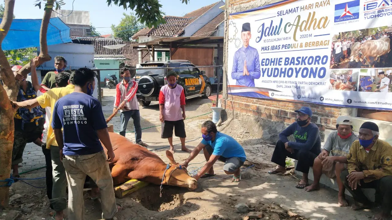 Kurban Idul Adha di Ngawi