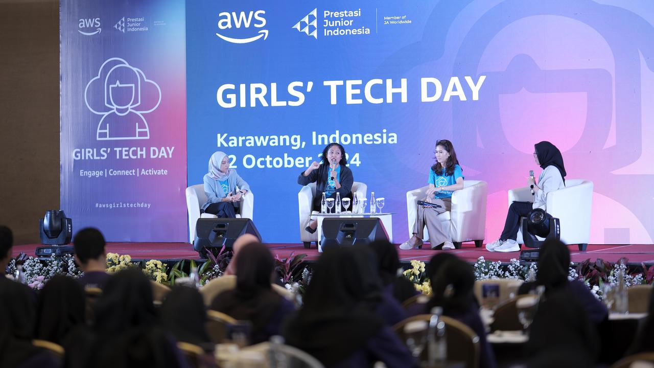 AWS Girl's Tech Day
