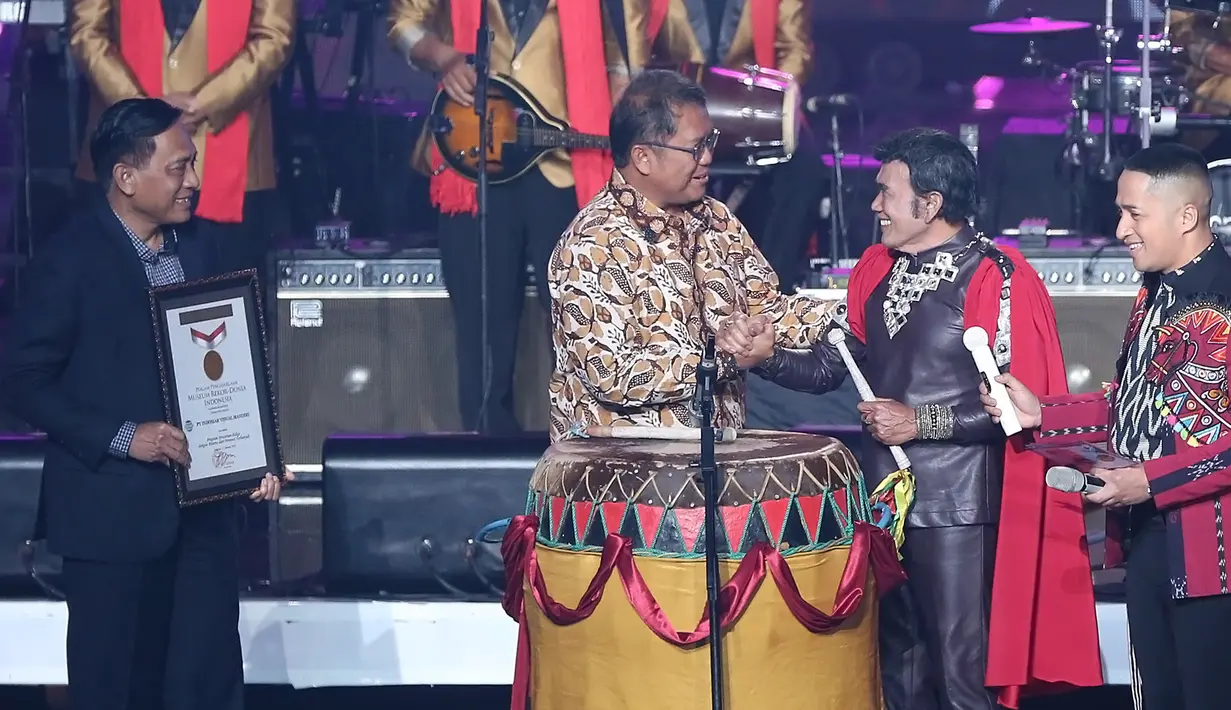 Liga Dangdut Indonesia resmi diluncurkan dalam Konser Raya 23 Tahun Indosiar Luar Biasa, di Jakarta Convention Center, Senayan, Jakarta Kamis (11/1/2018) malam. (Bambang E Ros/Bintang.com)