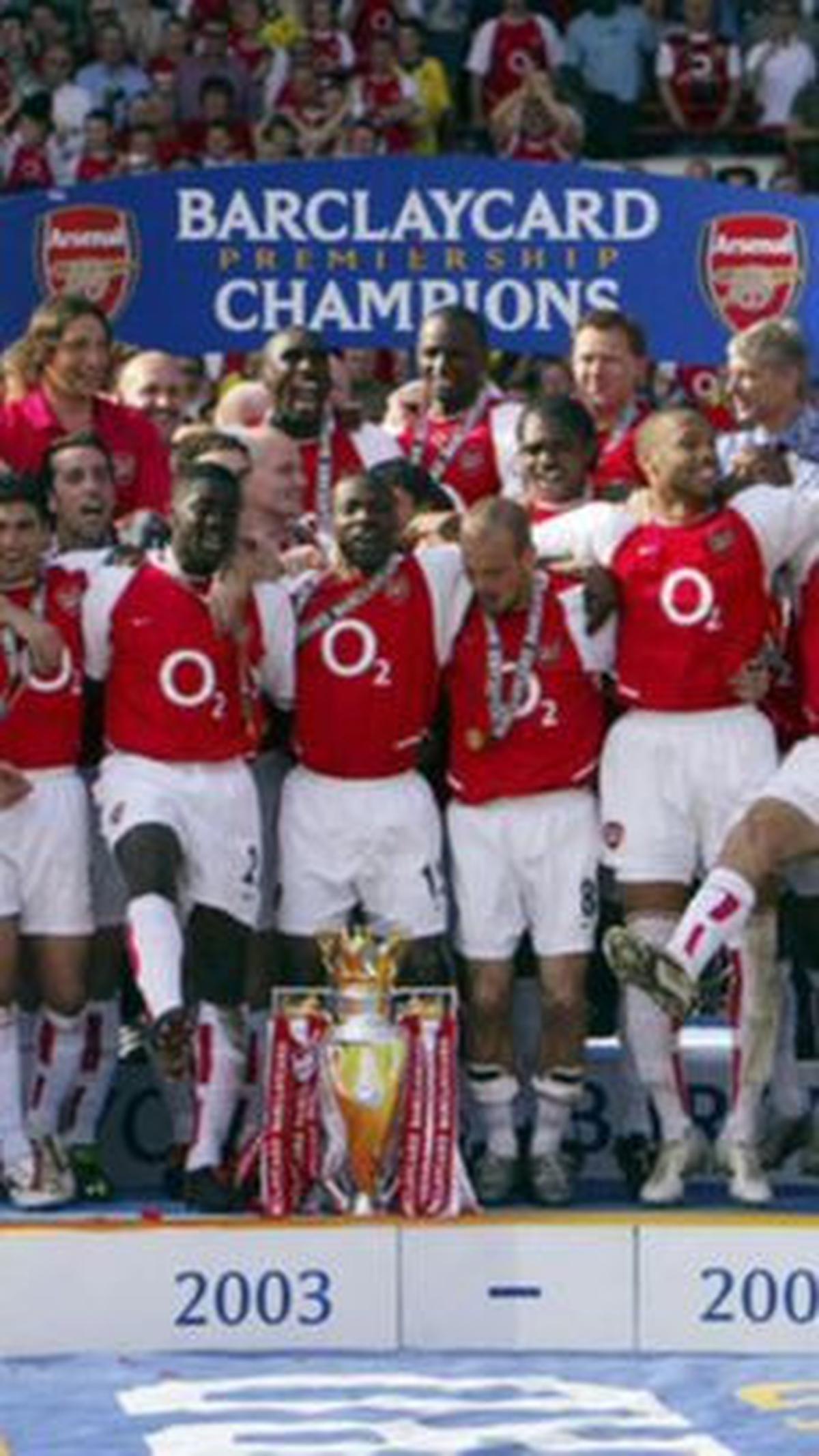 10. Arsenal (Inggris)