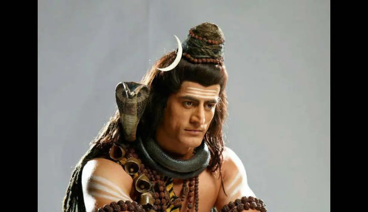 Tinggi, tegap, bertubuh atletis, Mohit memang dianggap sangat pantas memerankan sosok Dewa Siwa. Salah satu dari tiga dewa utama dipuja oleh umat Hindu (www.bollywoodlife.com)
