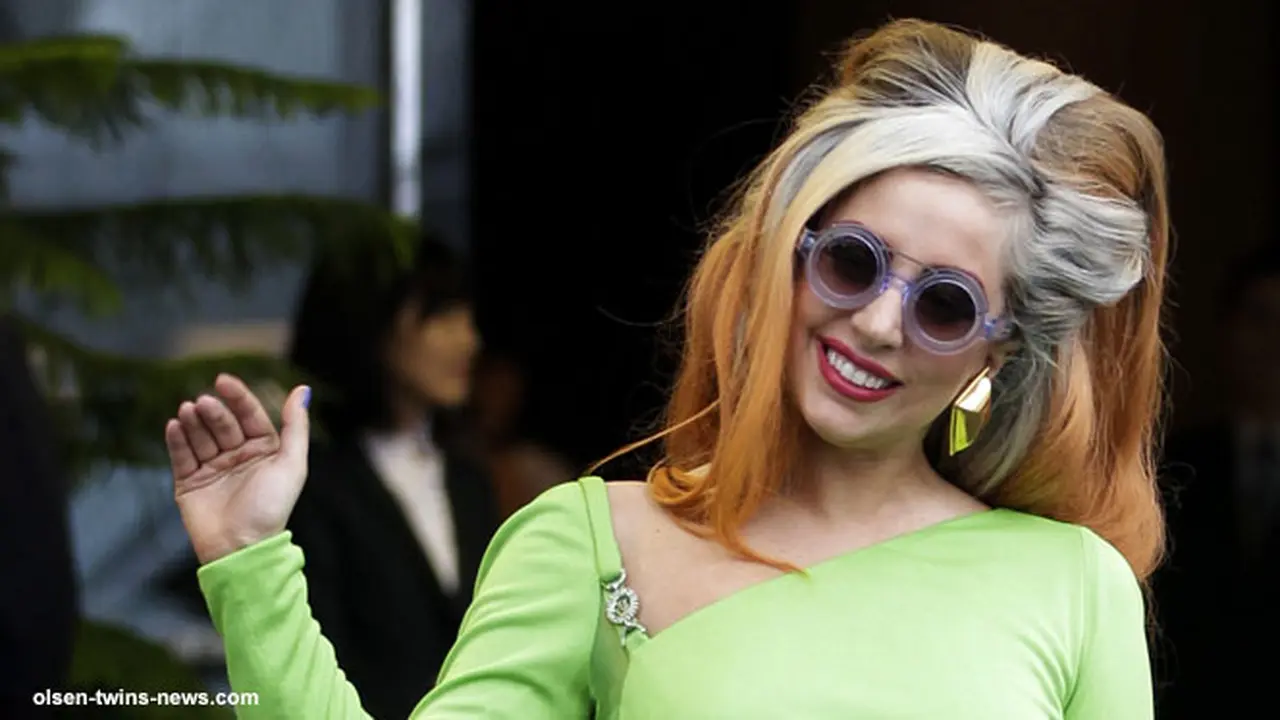 lady-gaga-130805c.jpg