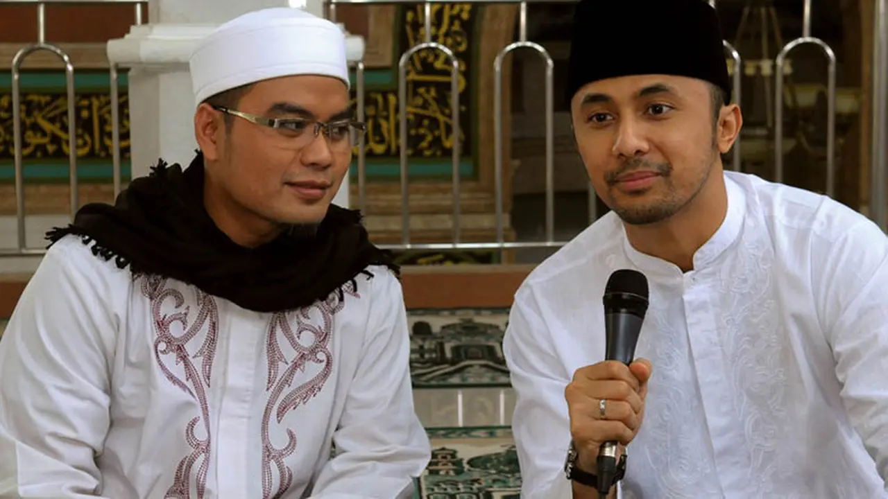 Hengky Kurniawan dan Ustad Ridwan