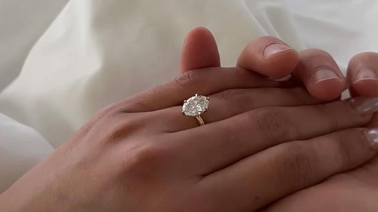 10 Cincin Lamaran Artis di Tahun 2025 yang Memukau, Kilau Romansa