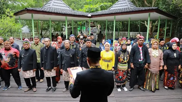 Hadiri Pelantikan Ketua RT se-Berbas Pantai, Wawali Bontang Tekankan Pentingnya Sinergi dengan Pemerintah