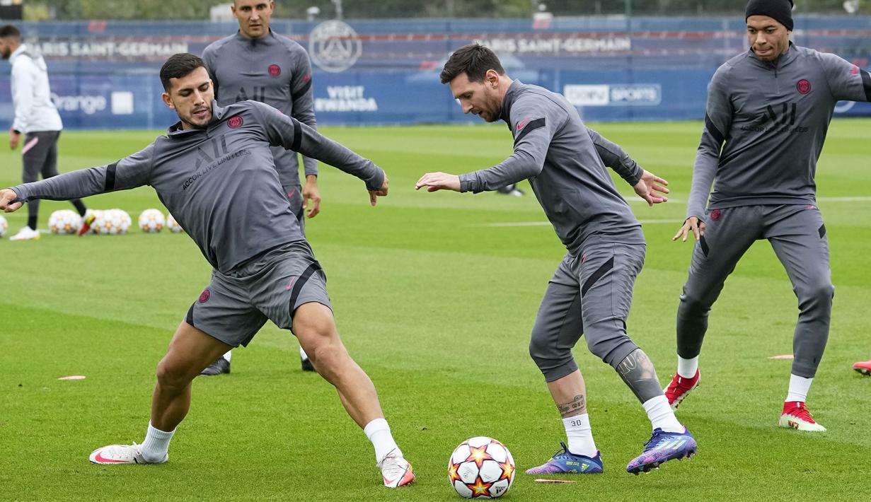 PSG sebelumnya di matchday pertama Liga Champions ditahan imbang Club Brugge 1-1 dan berada di peringkat kedua Grup A dengan satu poin. Sementara Manchester City menempati posisi pertama dengan enam poin usai kemenangan 6-3 atas RB Leipzig. (AP/Michel Euler)