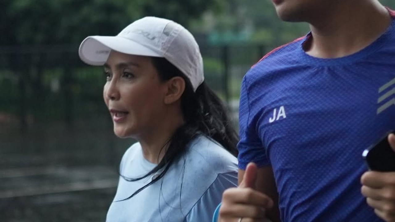 Rayakan Ulang Tahun ke-51, Rieke 'Oneng' Gelar Birthday Run di GBK '51 Tahun, Umur baru, Semangat Baru